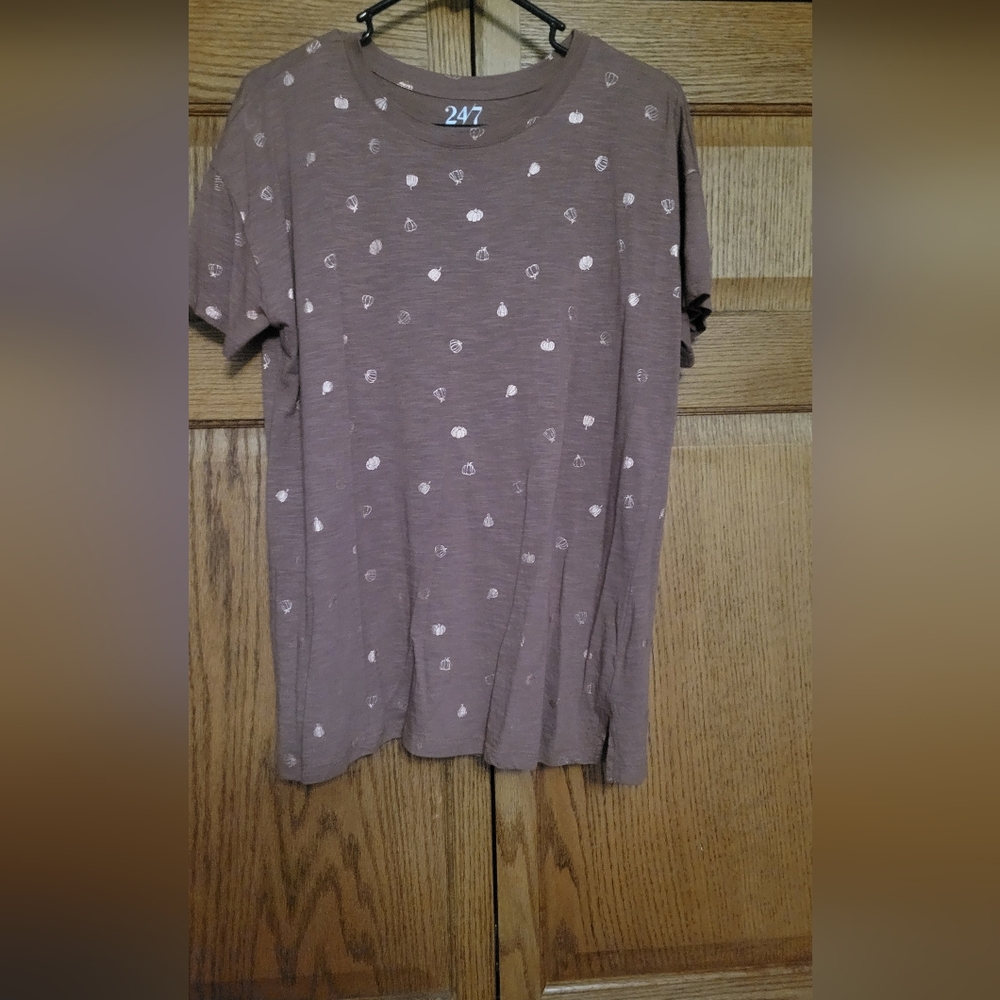 Brown T-Shirt with Little Pumpkins